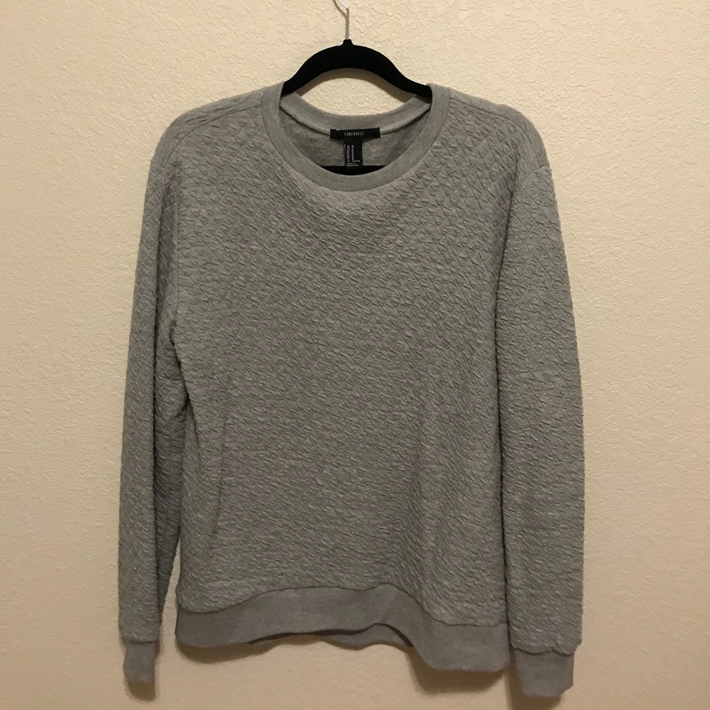 CHILL // cool-grey sweater